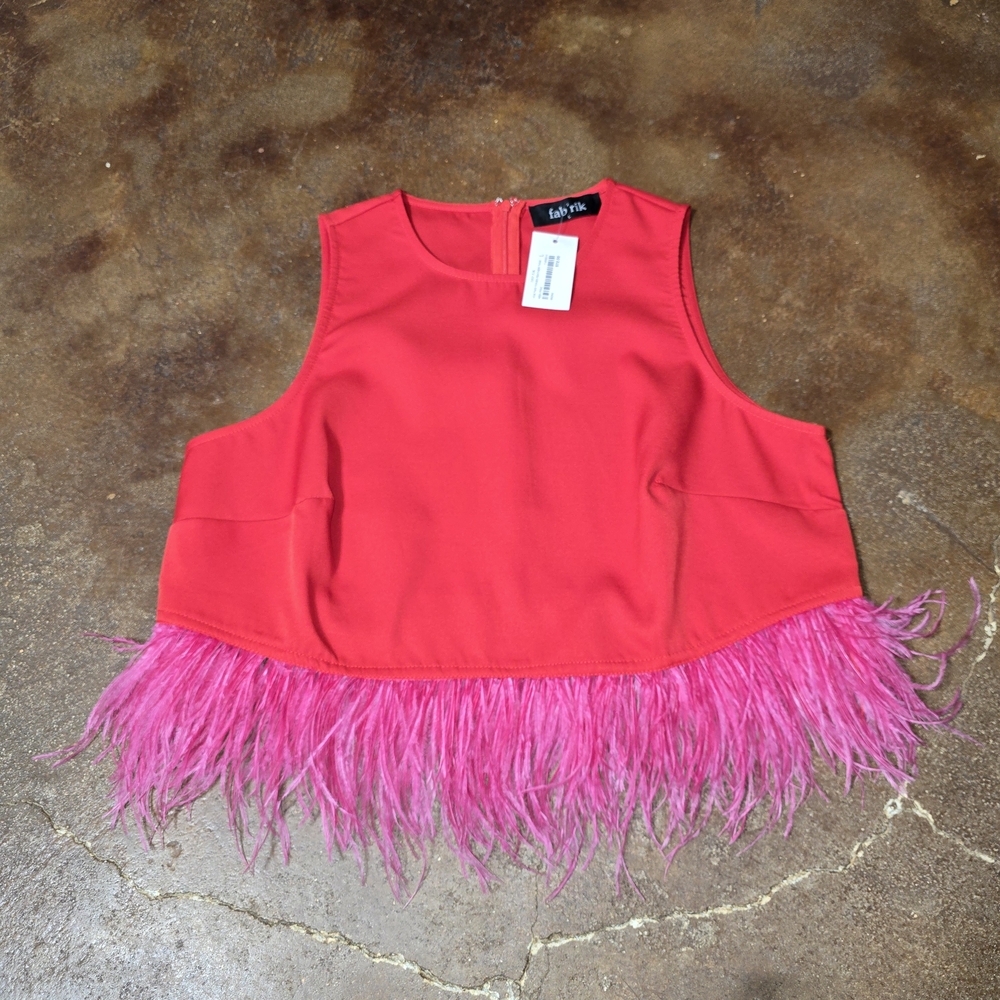 fab’rik KOA Two Toned Feather Trim Tank Top Red Pink NWT Size L